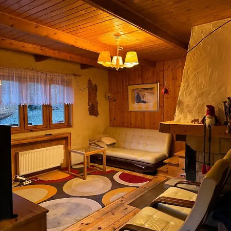 Gorski W Szczyrku 木屋 什切尔克